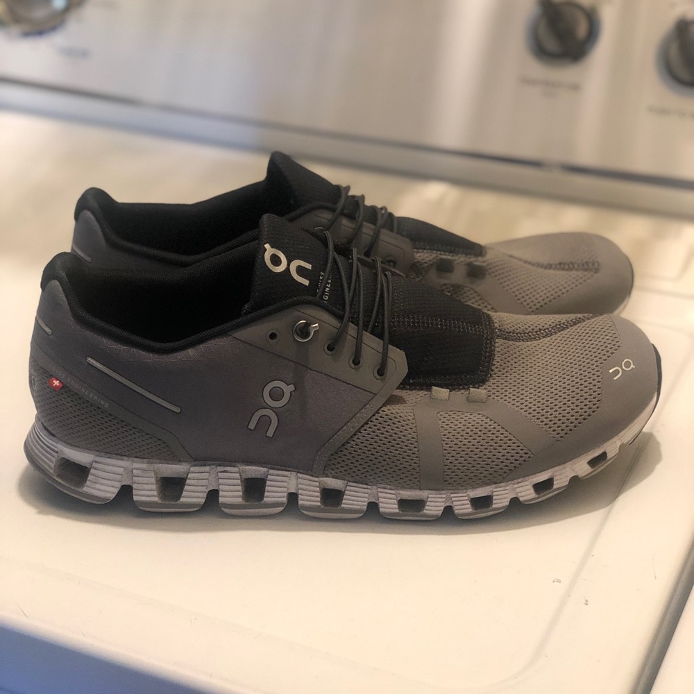 Mens On Clouds